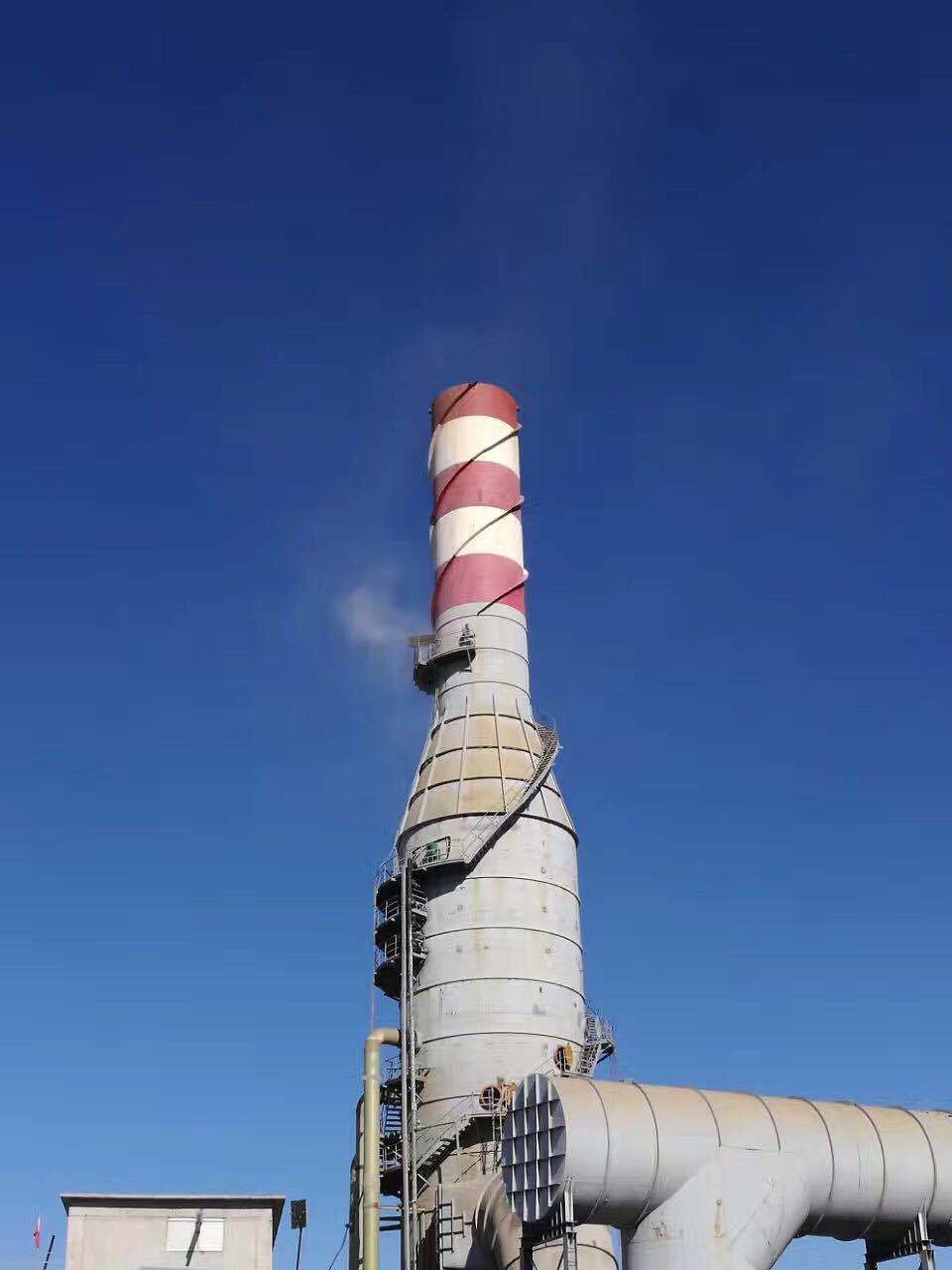 脫硫塔拆除防滑措施要做好