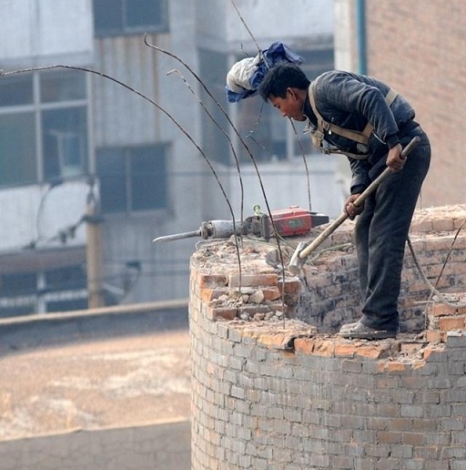 邵陽煙囪拆除-邵陽煙囪人工拆除