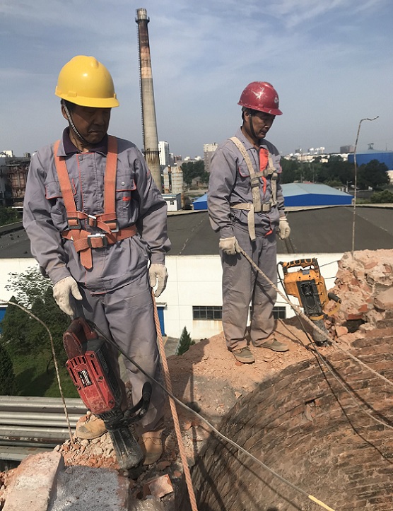 煙囪拆除工程如何順利完成？