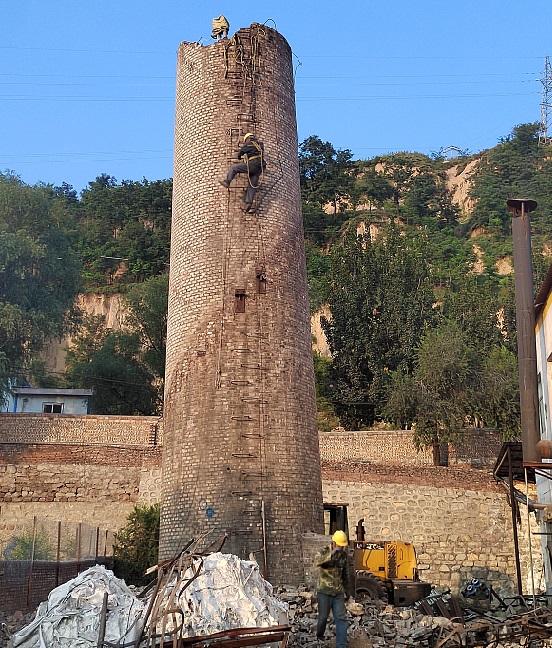 ?煙囪人工拆除專項施工方案