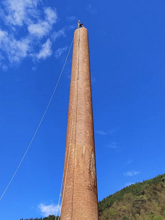煙囪拆除公司 技術(shù)特別 安全到位