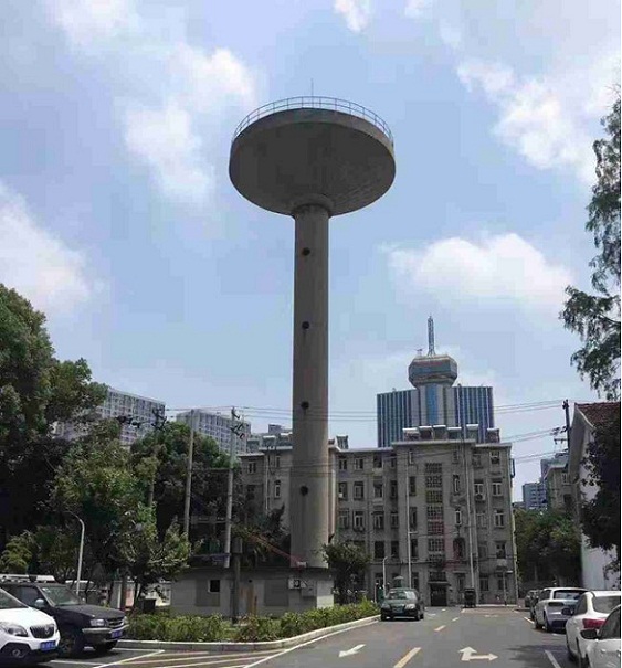 水塔拆除價(jià)格及施工成本分析