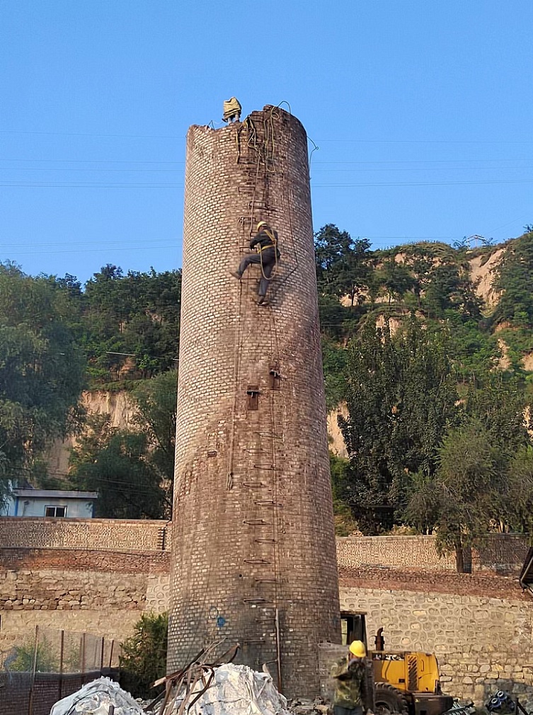 煙囪拆除公司安全拆除實(shí)施技術(shù)介紹