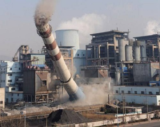 煙囪拆除-技術(shù)創(chuàng)新的定向拆除安全快捷價(jià)廉