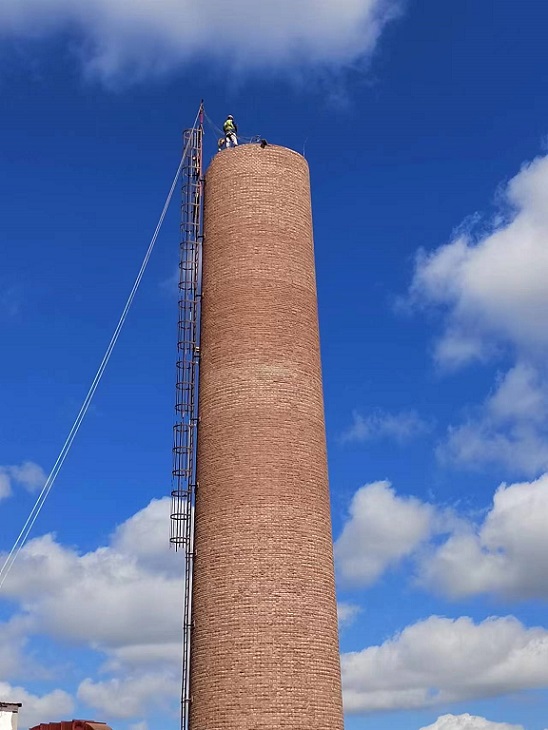 重慶煙囪拆除公司：安全高效拆除煙囪的秘訣