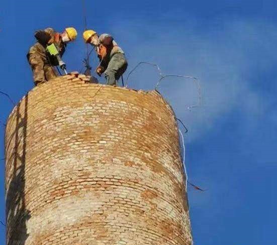 煙囪拆除公司：安全實(shí)施拆除的秘訣！