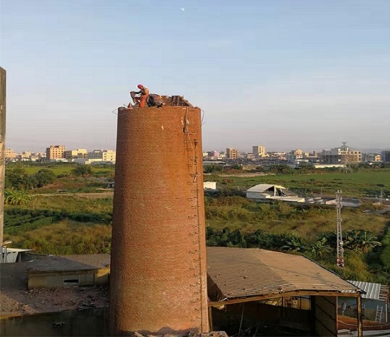 煙囪拆除的價(jià)格與方案的選擇