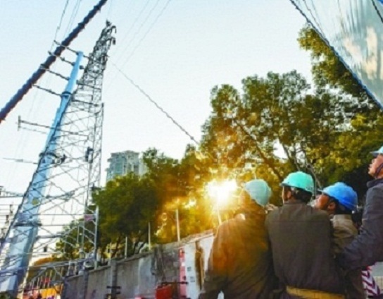 烏魯木齊高空鐵塔拆除：工程解決方案