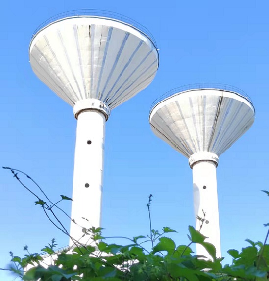 水塔拆除公司:專(zhuān)業(yè)技藝,拆除中注重安全與環(huán)保