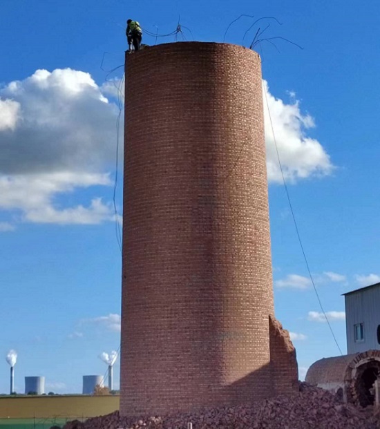 煙囪拆除公司:行業(yè)領(lǐng)先[價(jià)格優(yōu)勢(shì)]