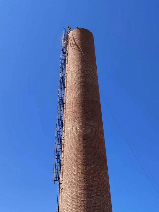 煙囪拆除公司優(yōu)選企業(yè):技術與經驗的結合