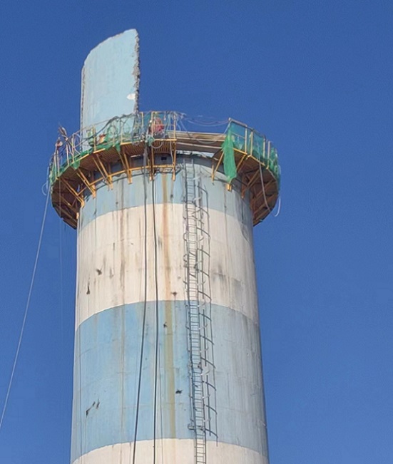 煙囪拆除公司:服務(wù)專(zhuān)業(yè),誠(chéng)信為本